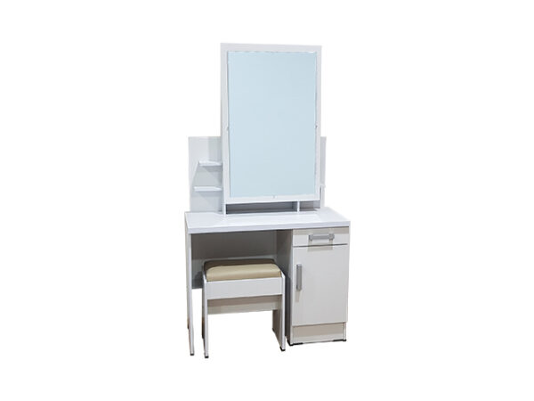 Meja Rias Grace type MR 005 P KOTAK