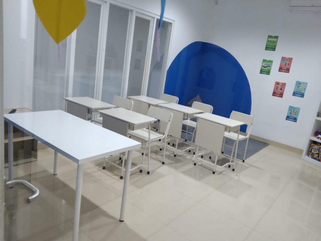 Tips memilih meja custom